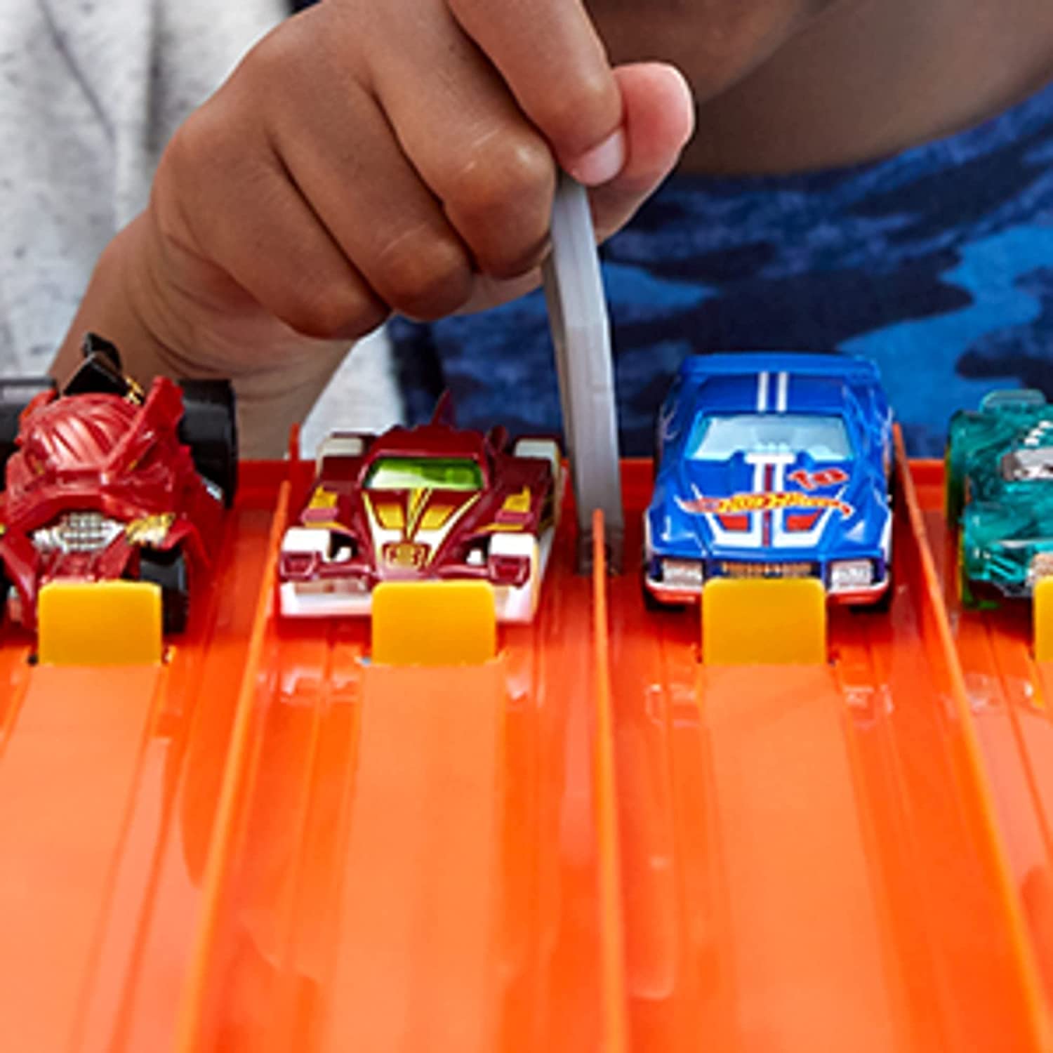 Hot Wheels GDY60 4-Lane Elimination Race Track Set