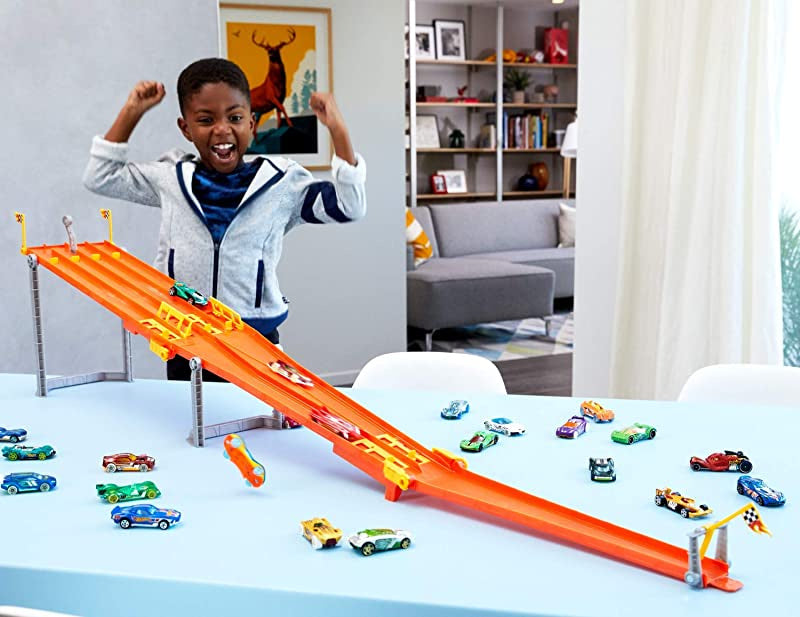 Hot Wheels GDY60 4-Lane Elimination Race Track Set